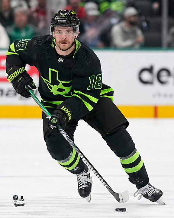 Pre-Order - Sam Steel Autographed Dallas Stars Alternate 8x10 Photo
