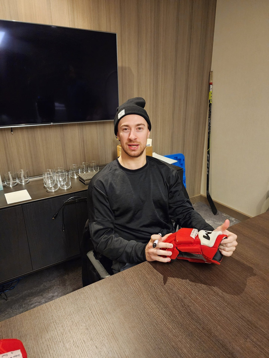 Andrew Mangiapane Memorabilia