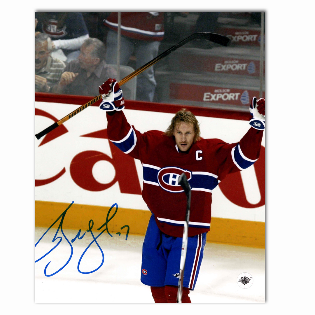 Alex Kovalev Autographed Montreal Canadiens Home 8x10 Photo (Celebrating)