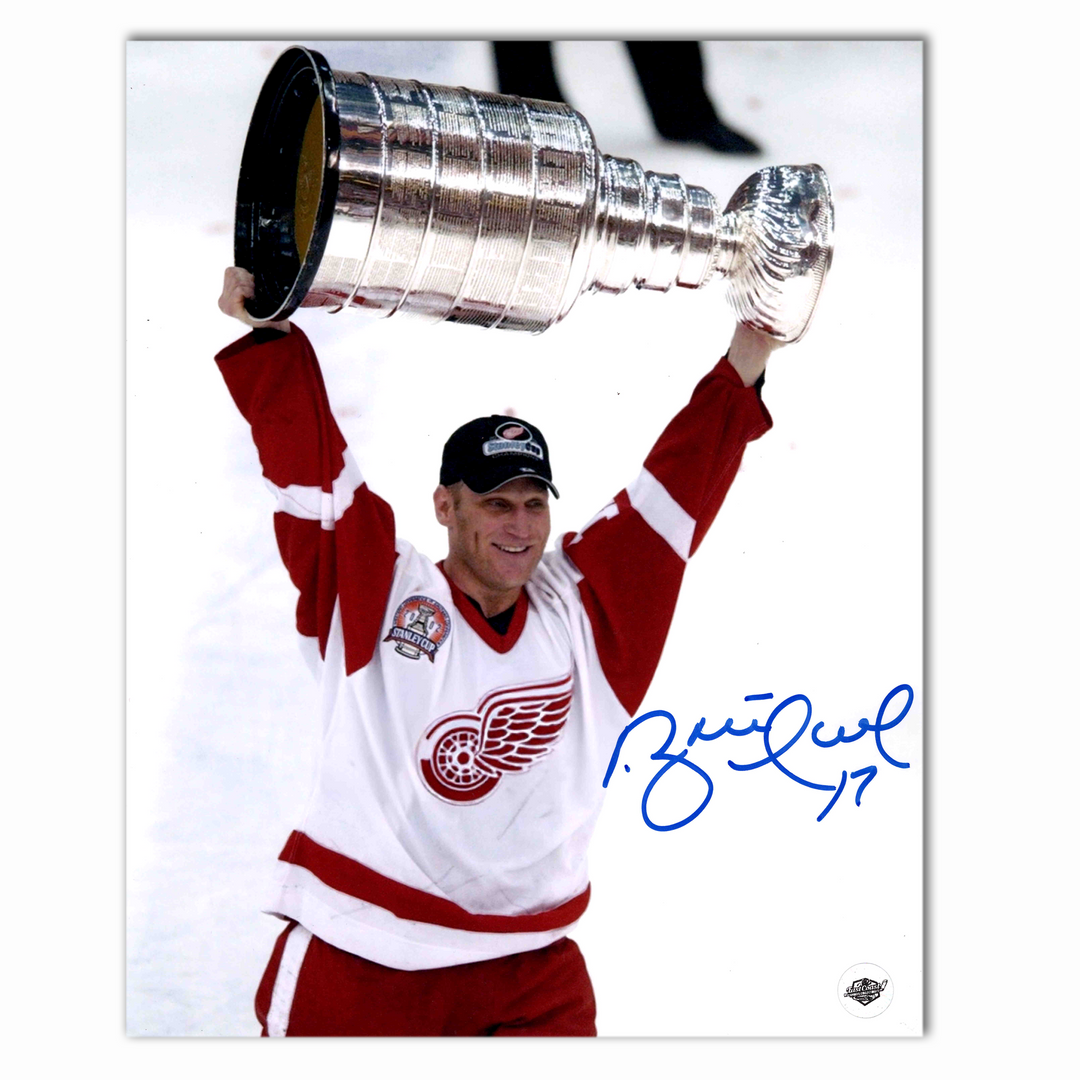 Brett Hull Autographed Detroit Red Wings 2002 Stanley Cup 8x10 Photo