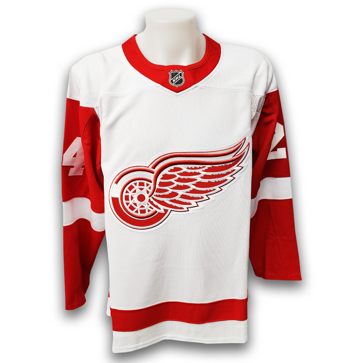 Chris Chelios Autographed Detroit Red Wings Away Fanatics Premium Career Jersey