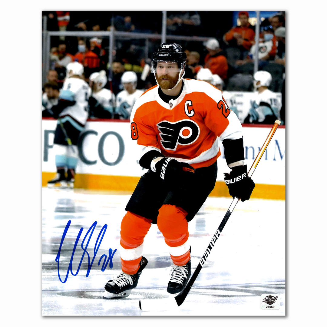 Claude Giroux Autographed Philadelphia Flyers 8x10 Photo