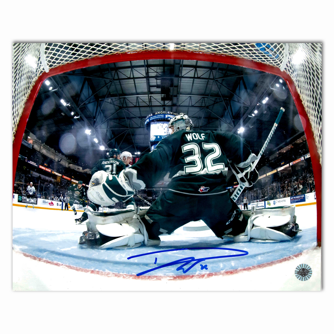 Dustin Wolf Autographed Everett Silvertips 8x10 Photo