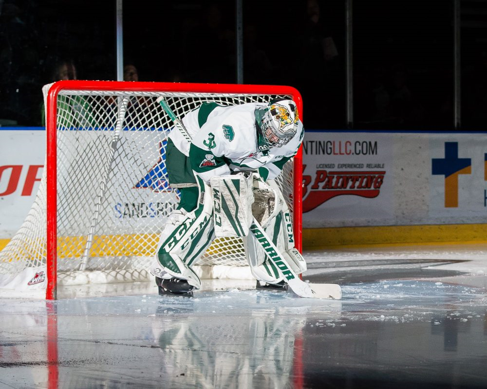 Pre-Order - Dustin Wolf Autographed Everett Silvertips 8x10 Photo