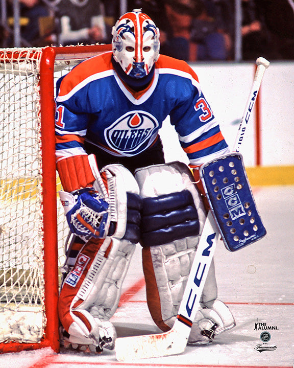 Pre-Order - Grant Fuhr Autographed Edmonton Oilers Home 8x10 Photo