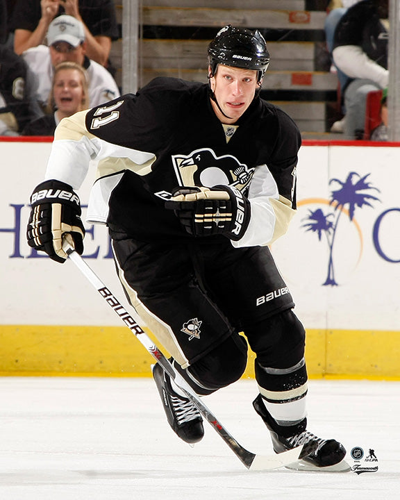 Pre-Order - Jordan Staal Autographed Pittsburgh Penguins Home 8x10 Photo