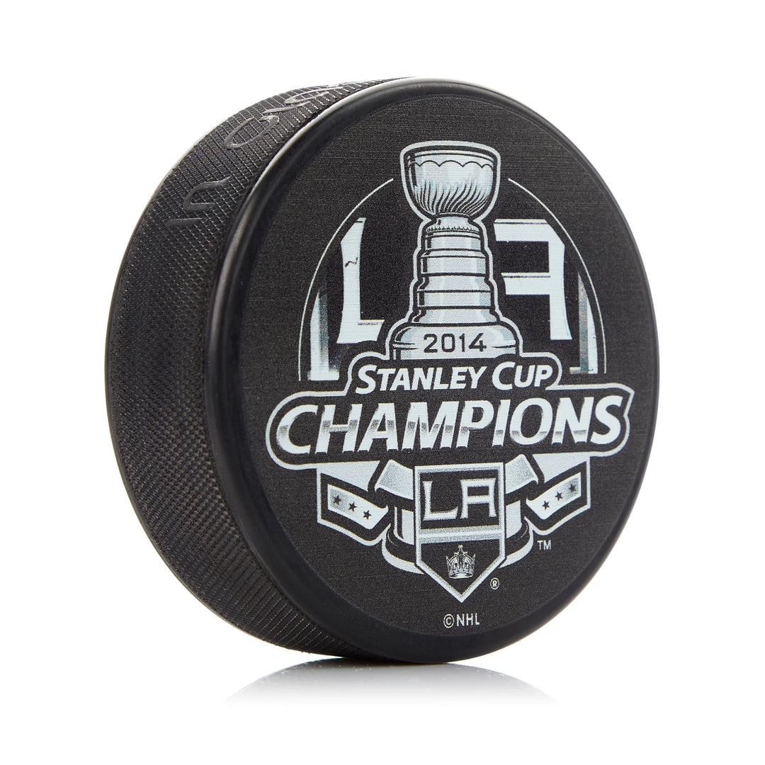 Pre-Order - Justin Williams Autographed Los Angeles Kings 2014 Stanley Cup Hockey Puck