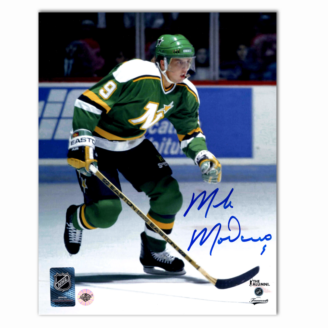Mike Modano Autographed Minnesota North Stars 8x10 Photo