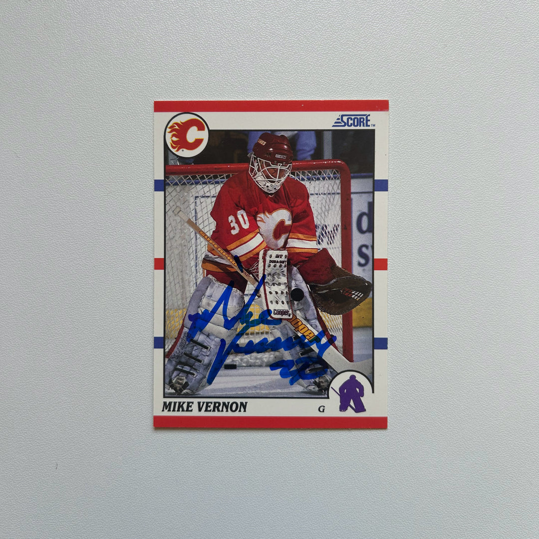 1990-91 Score #52 MIKE VERNON Autographed Hockey Card - Calgary Flames