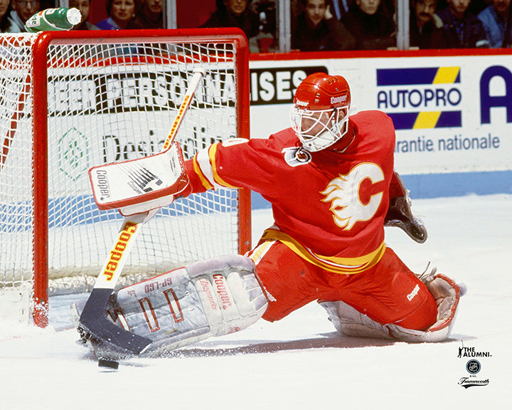 Pre-Order - Mike Vernon - Autographed Calgary Flames Home Horizontal 8x10 Photo