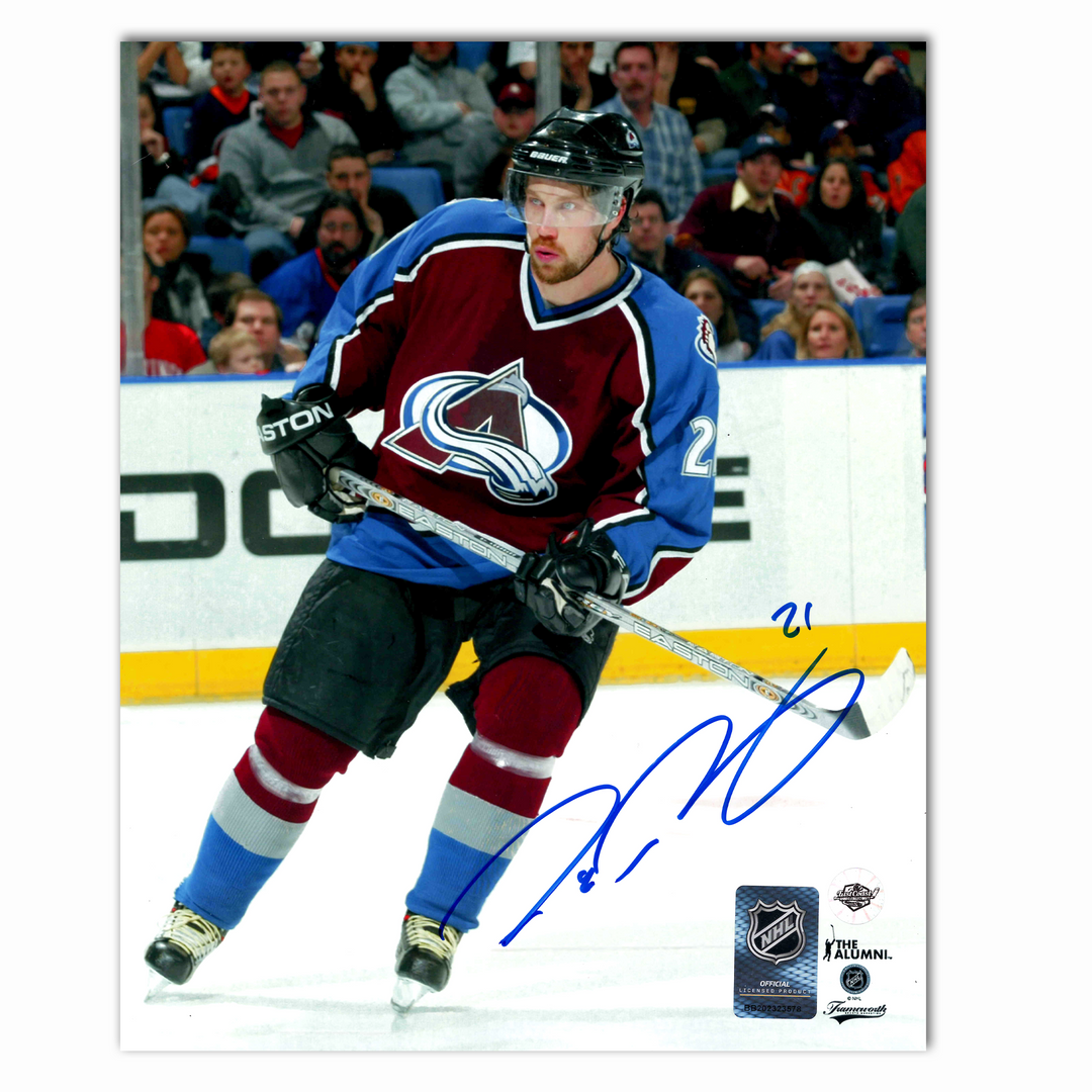 Peter Forsberg Autographed Colorado Avalanche Home 8x10 Photo (Holding Stick)