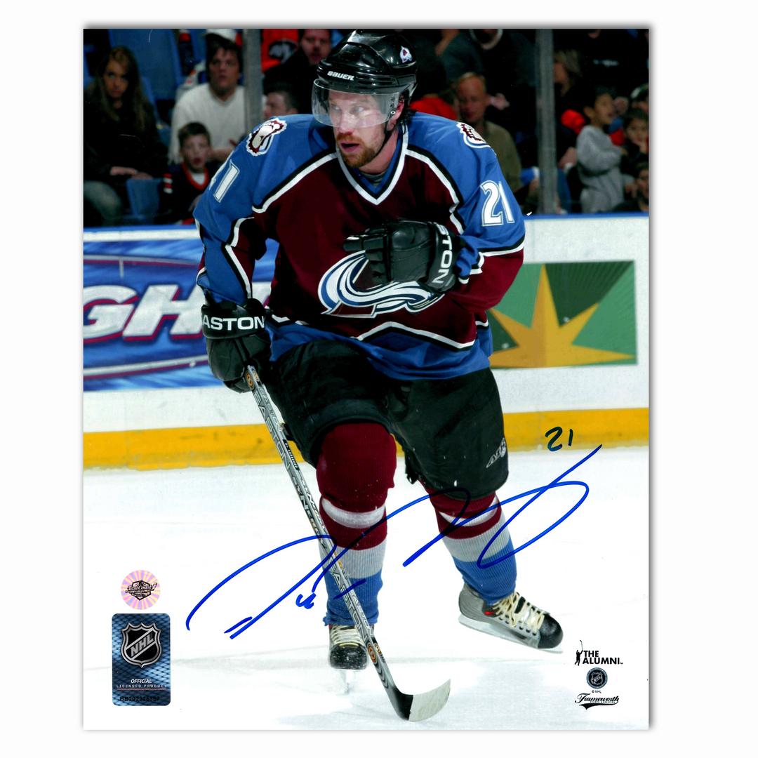 Peter Forsberg Autographed Colorado Avalanche Home 8x10 Photo (Action)