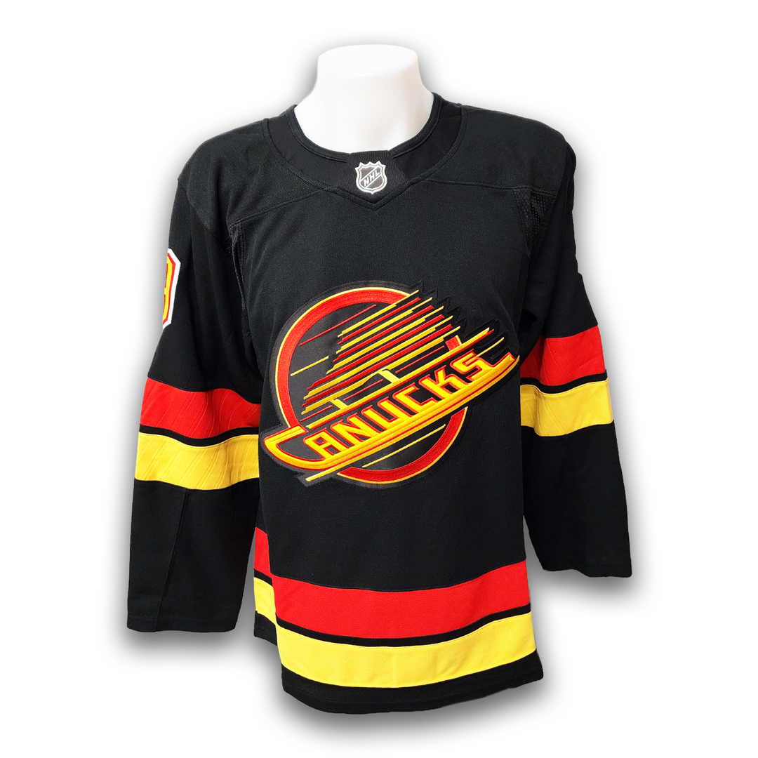 Russ Courtnall Autographed Vancouver Canucks Alternate Fanatics Premium Jersey