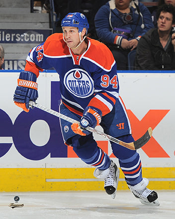 Pre-Order - Ryan Smyth Autographed Edmonton Oilers Home 8x10 Photo