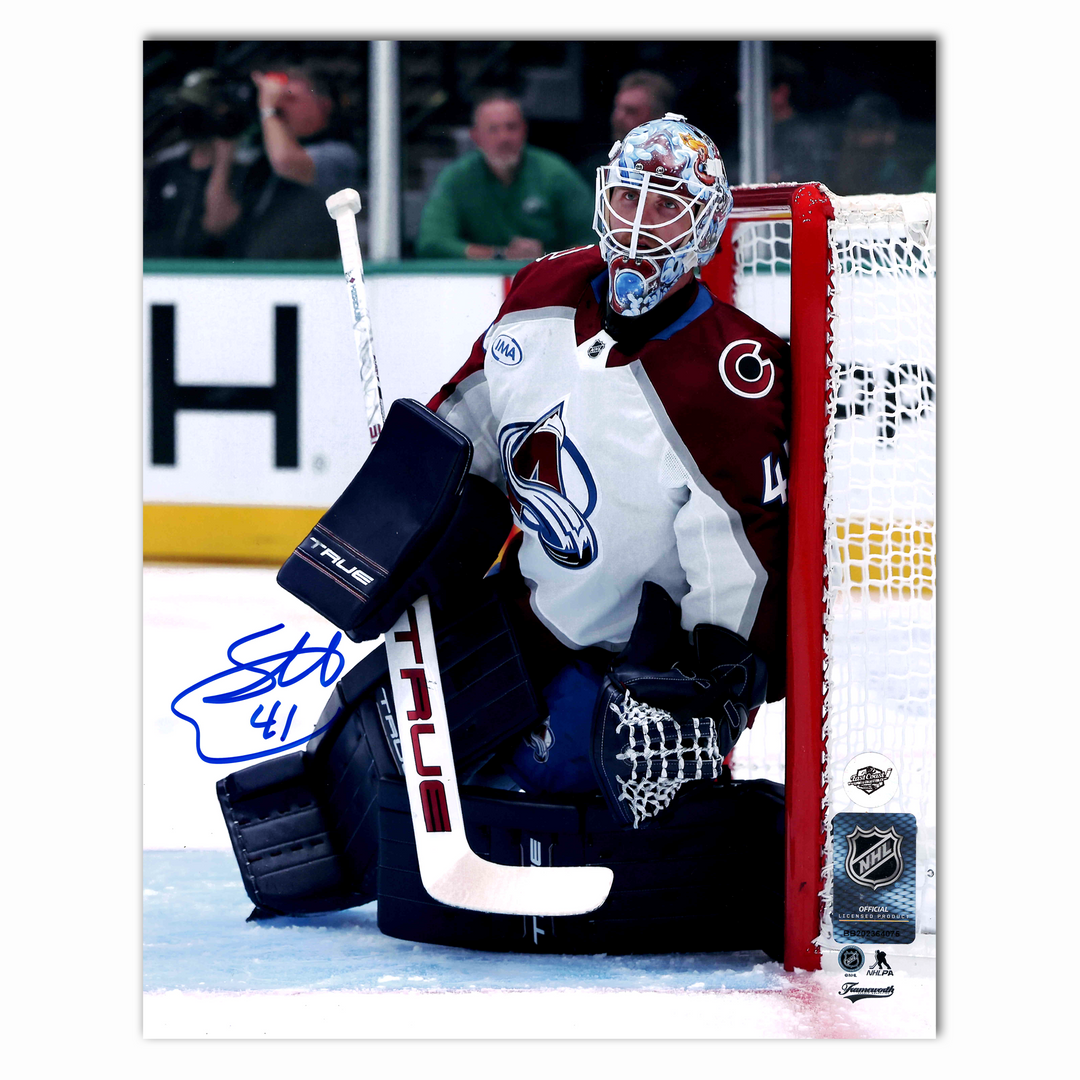 Scott Wedgewood Autographed Colorado Avalanche Away 8x10 Photo