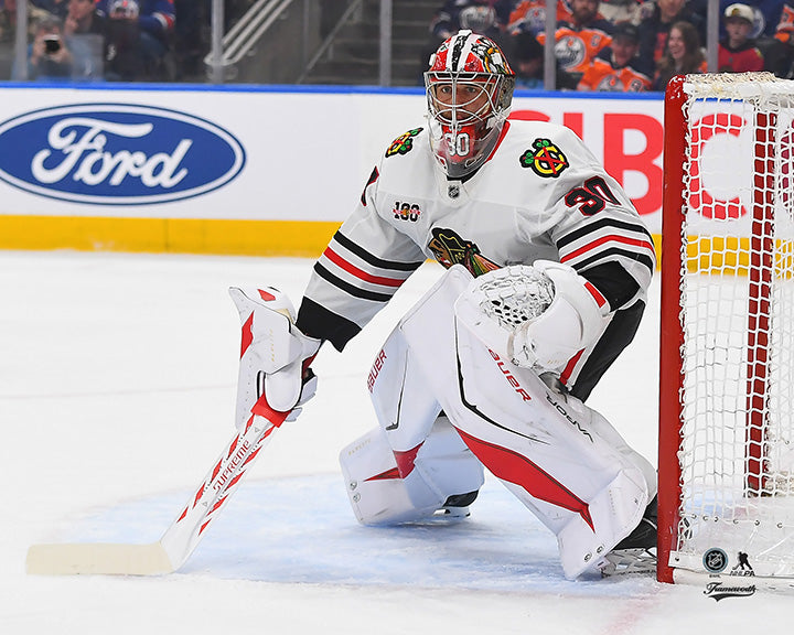 Pre-Order - Spencer Knight Autographed Chicago Black Hawks Away 8x10 Photo