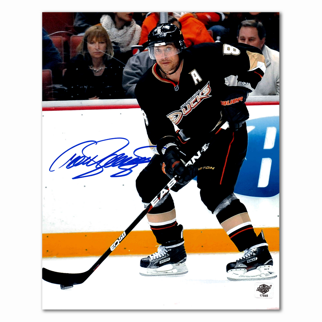 Teemu Selanne Autographed Anaheim Ducks 8x10 Photo