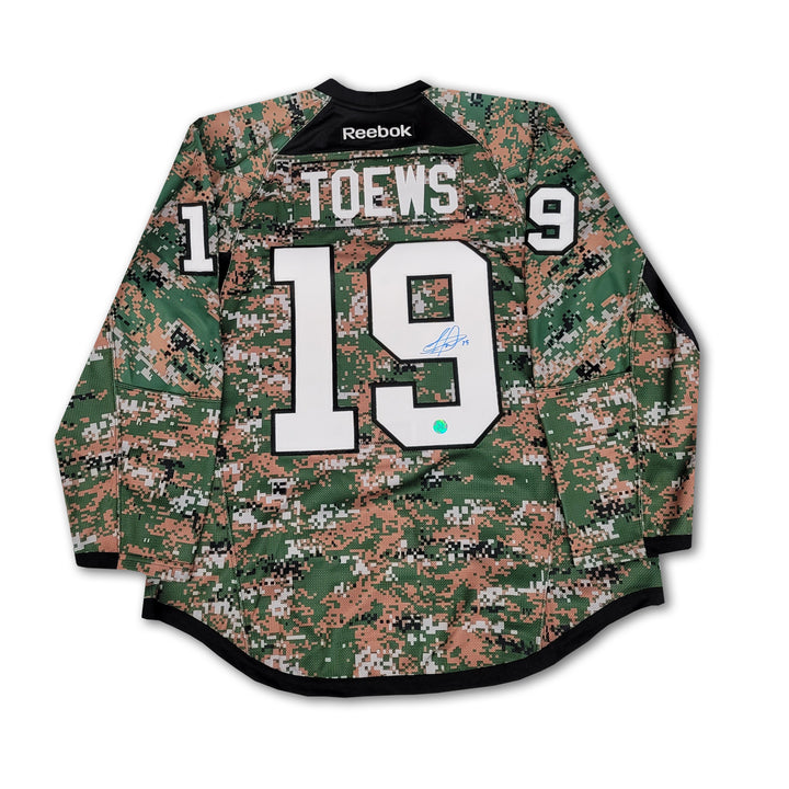 Jonathan Toews 2016 Chicago Black hawks Military Appreciation Night Reebok Authentic Jersey